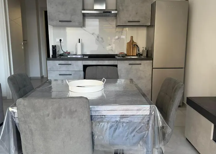 Casa Di Benji Apartment *